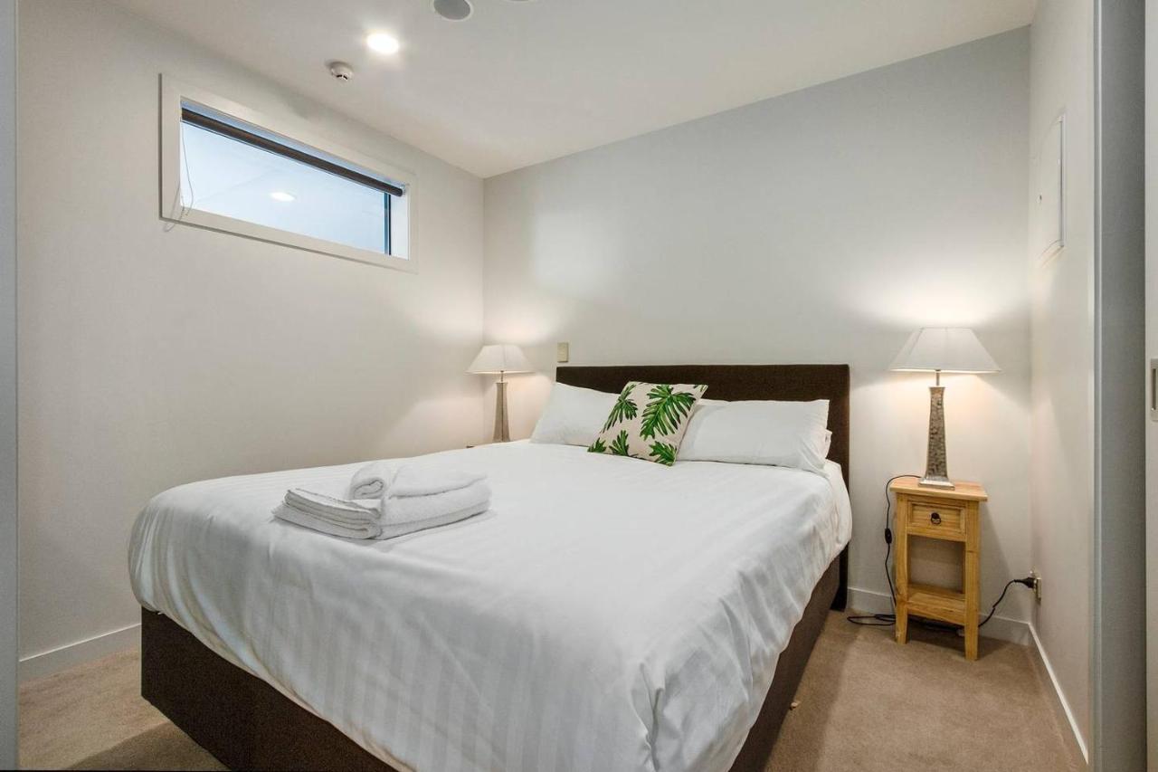 אוקלנד Sky Tower On Your Doorstep! Modern Two Bedroom מראה חיצוני תמונה